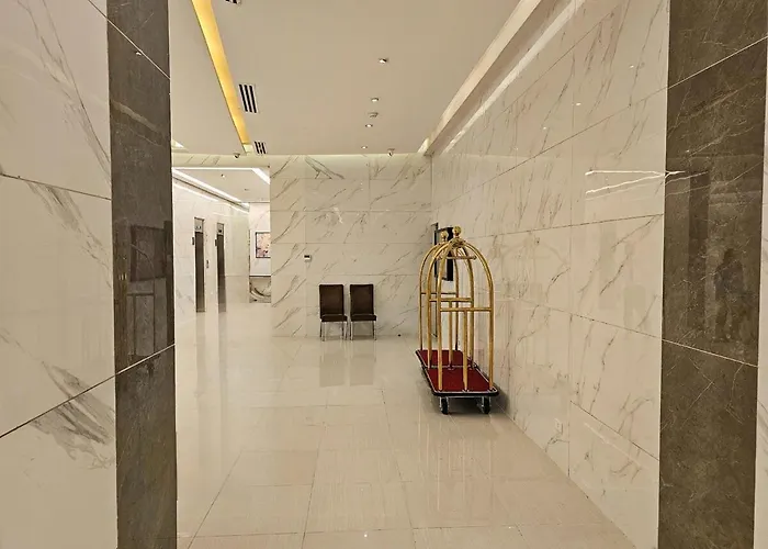 Pet Friendly In Timog With Balcony View Apartamento Manila